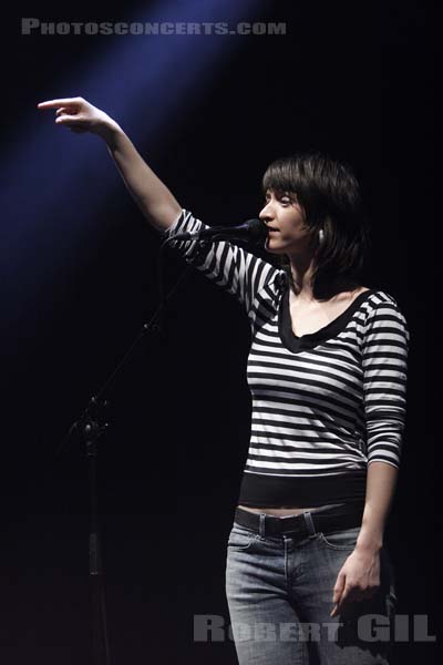 PAULINE CROZE - 2006-06-08 - PARIS - Olympia - 